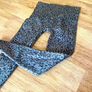 SPANX Lepoard leggings